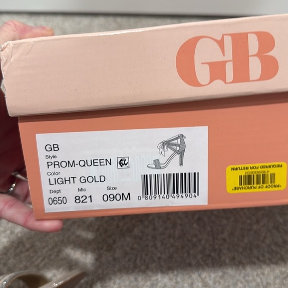 Gianni Bini heels - Picture 5 of 5